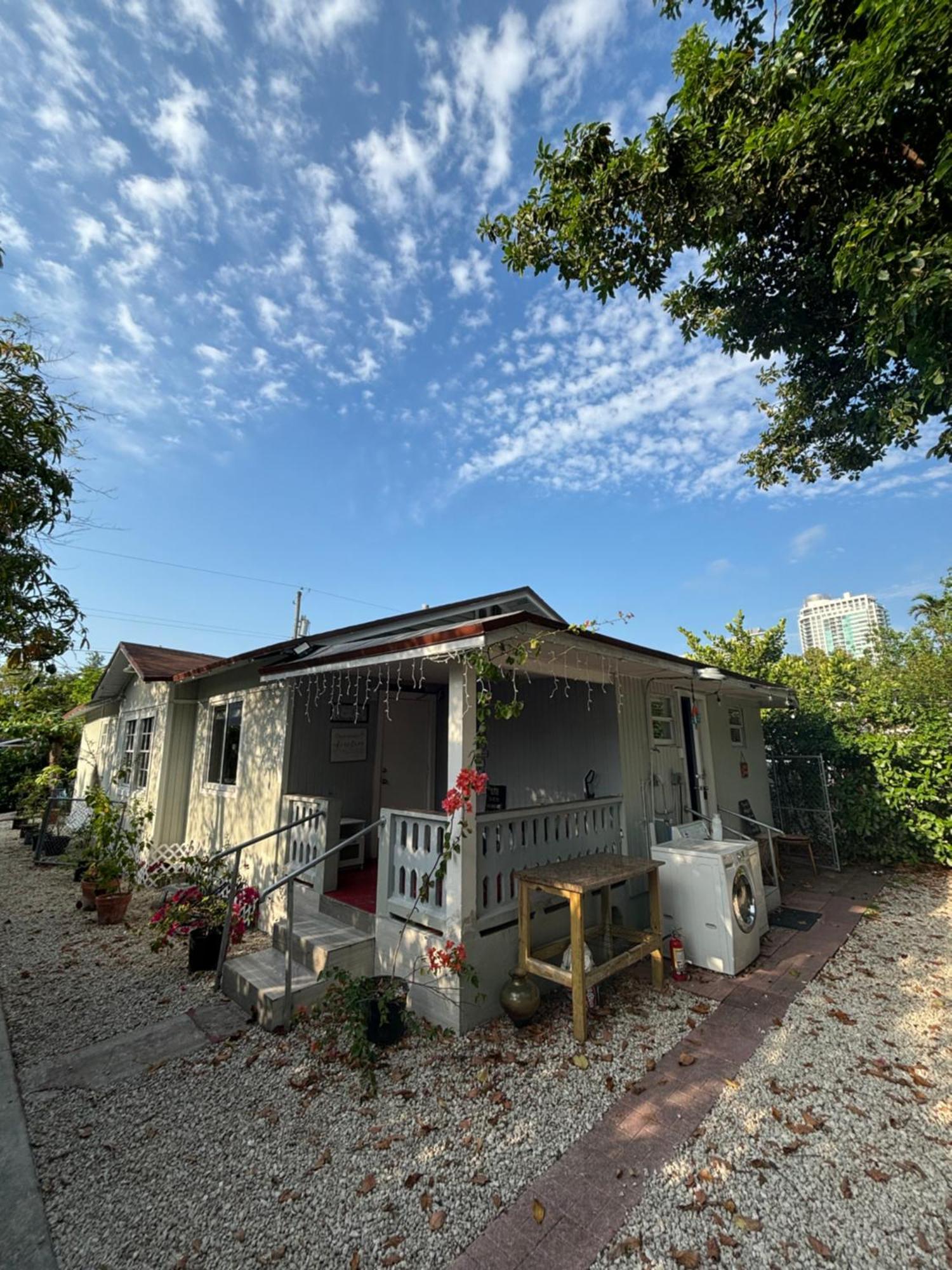 Deluxe Room In Best Location Miami In A 2 Bedrooms Unit - Parking, Laundry And Luggage Storage Exteriör bild
